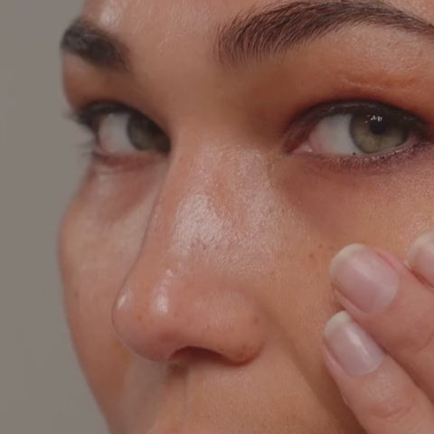 ULTRA RICH Moisture Cream Video  Ideal for dry sensitive skin 